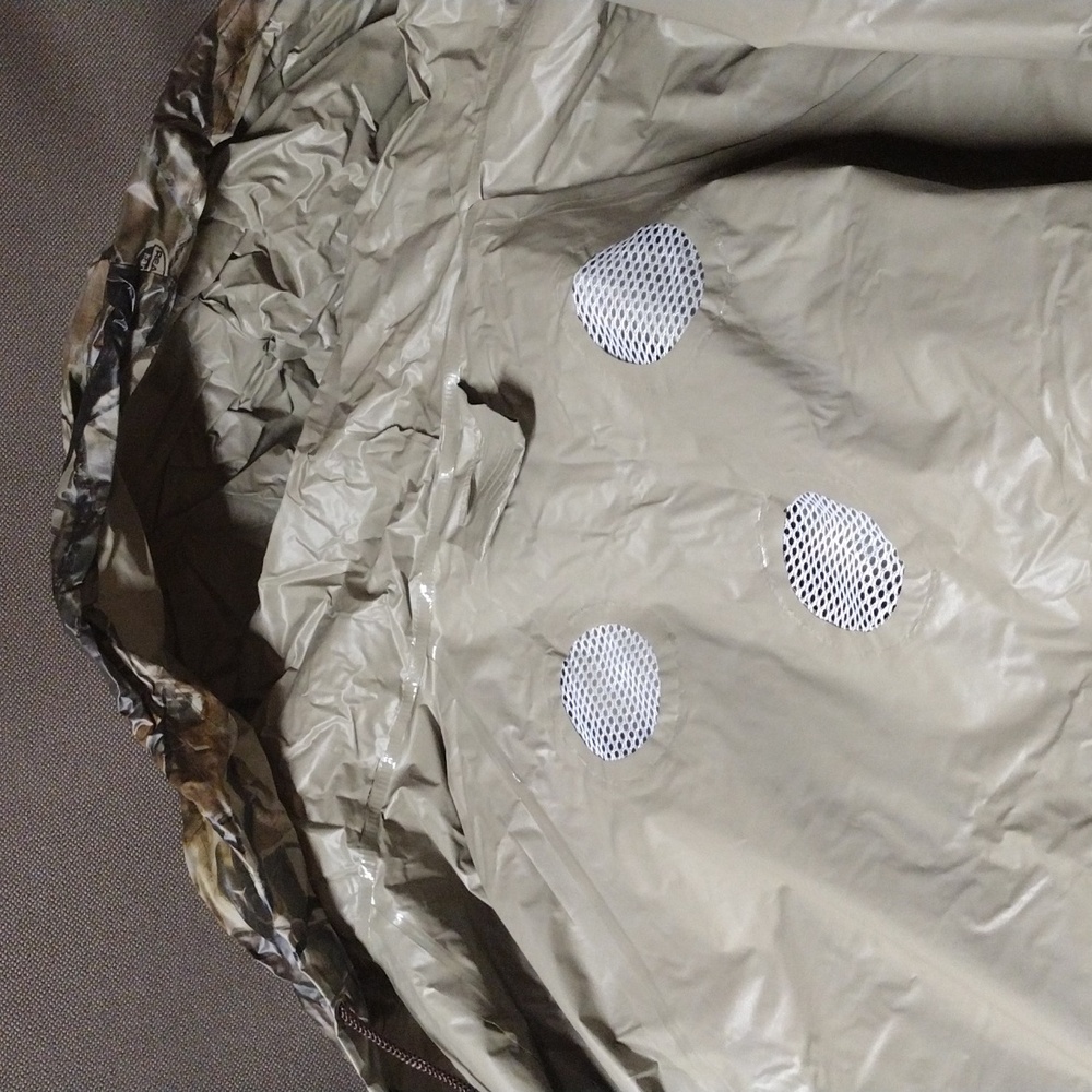 2 Pc Realtree Camouflage Rain Suit M/L - Picture 9 of 9